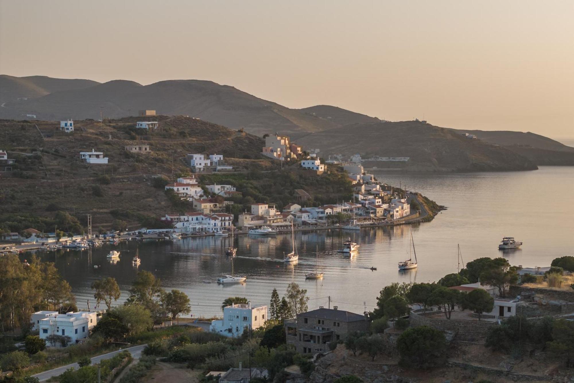 Okeanos Otel Vourkárion Dış mekan fotoğraf